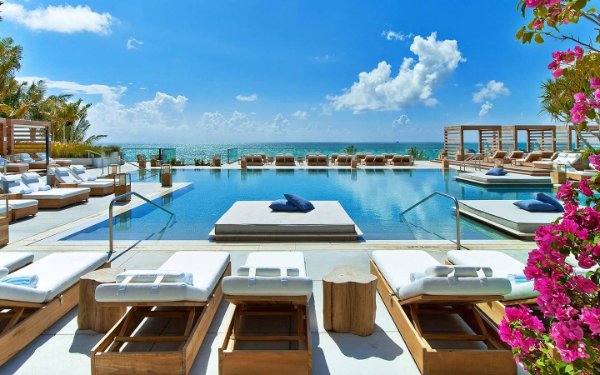 View of the ocean from 1 Hotel's elevated pool deck