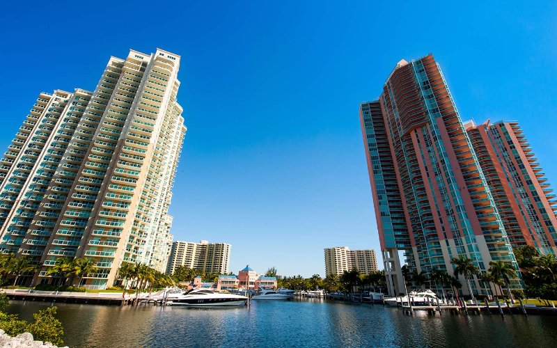 Boating in Aventura