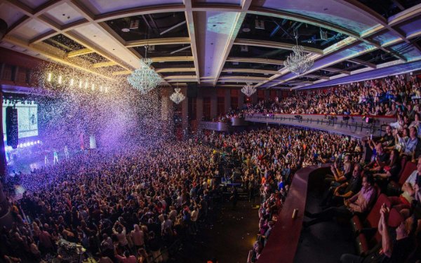 Performance at The Fillmore Miami Beach at Jackie Gleason Theater