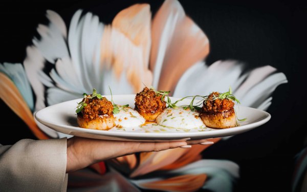 Papi Steak's scallops on a plate